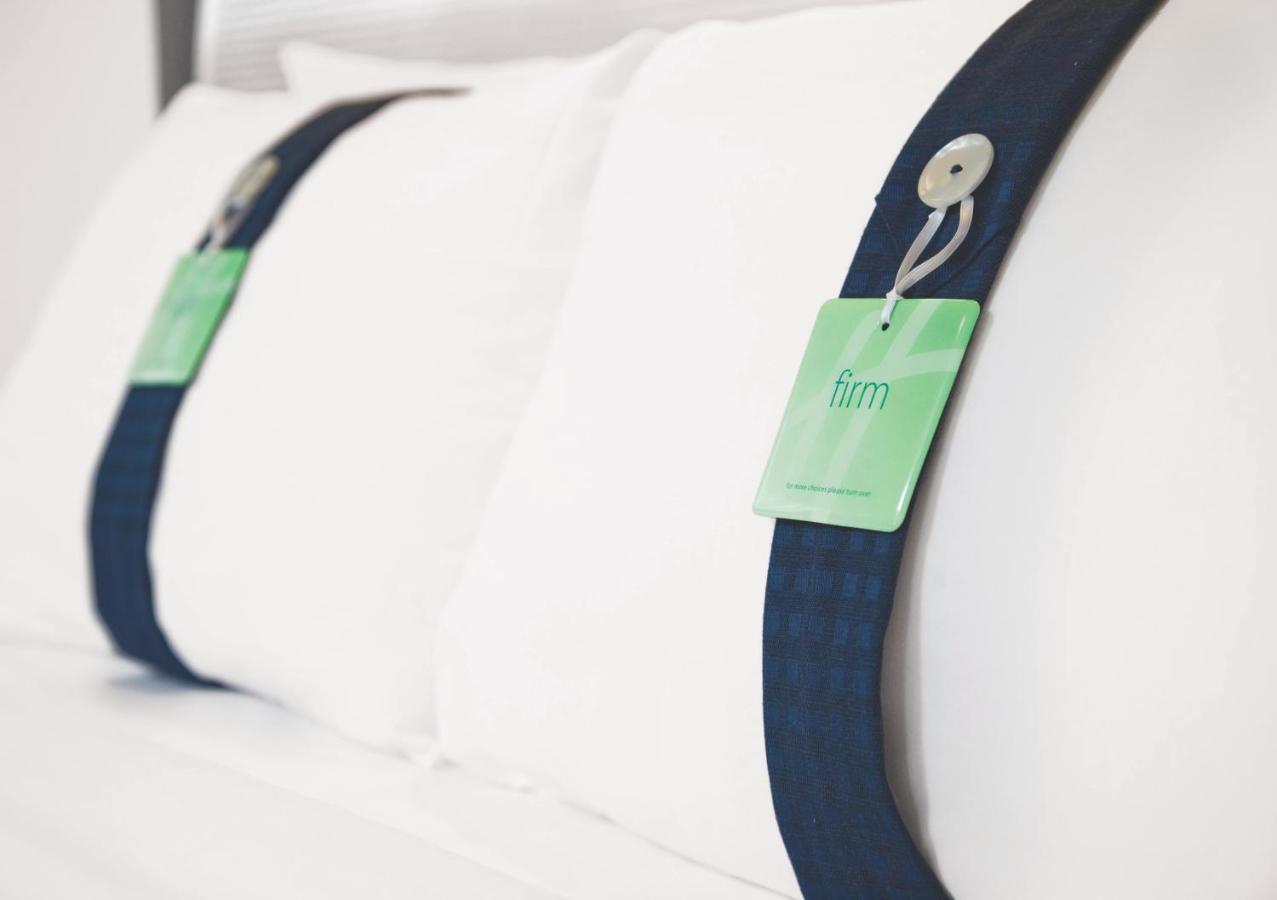 London - Heathrow M4,jct.4, An Ihg 4*