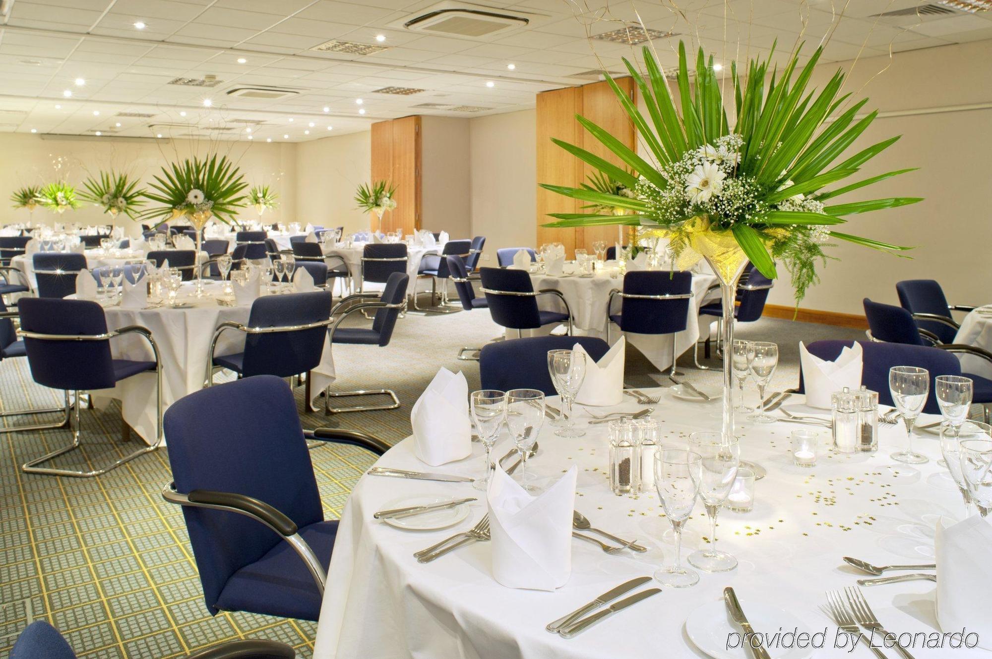 London - Heathrow M4,jct.4, An Ihg Hotel