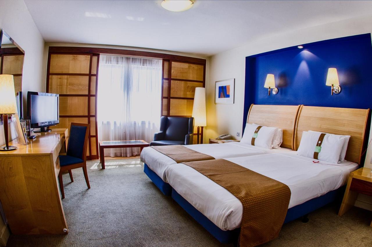 London - Heathrow M4,jct.4, An Ihg Hotel 4*