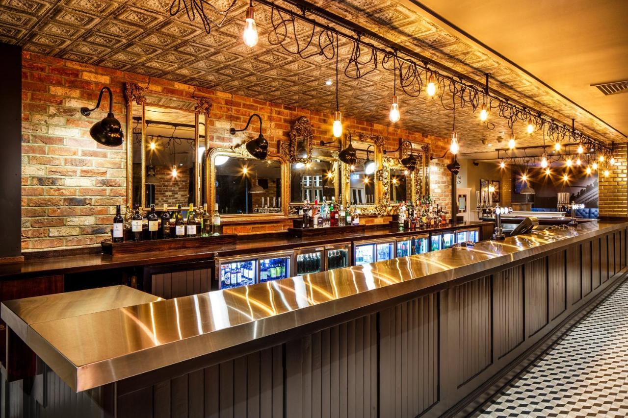 Hotel London - Heathrow M4,jct.4, An Ihg 4*